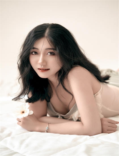 亚洲中文热码在线视频-龚玥菲电影