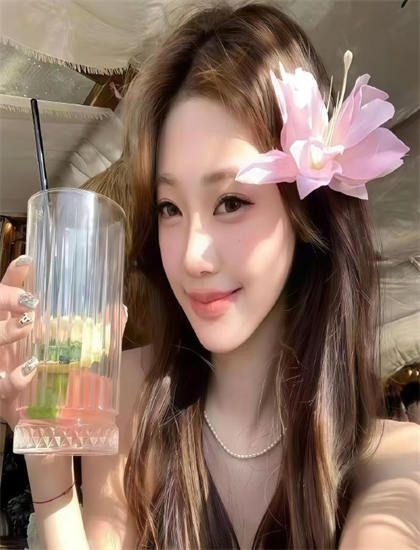 2026天天夜夜干在线_2026开学第一课直播在线观看_新闻女王在线观看